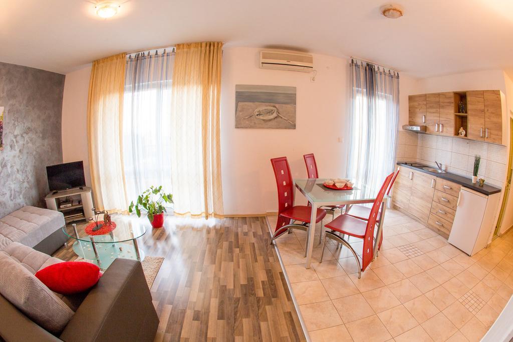 Villa Nadezda Petrovac المظهر الخارجي الصورة